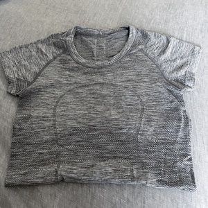 Lululemon short sleeve swiftly tech